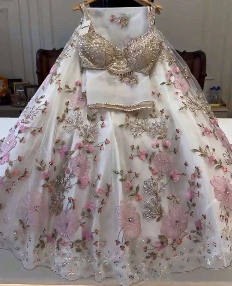 Vardan Ethnic Bd 1614 Tabby Silk Wholesale Lehenga Catalog